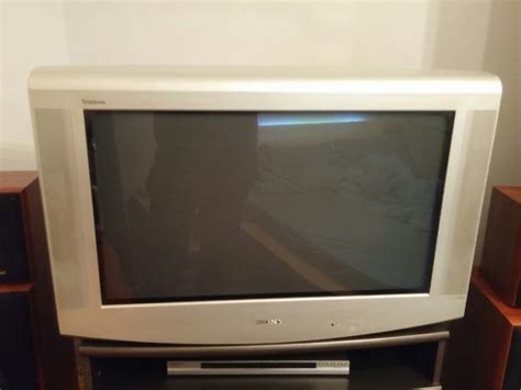 Sony 82 ekran tv
